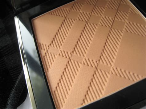 burberry warm glow 01|Burberry Warm Glow Natural Bronzer No.01 .